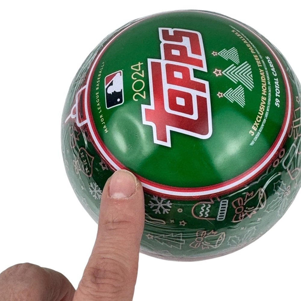 2024 Topps Holiday Tin Ornament MLB Baseball Collector Tin Set NEW & SEALED 5141 - Picture 2 of 10